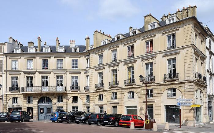 Versailles - Immobilier - CENTURY 21 Fels Immobilier - Versailles-5-place-Hoche 