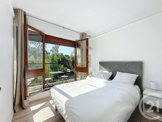 Appartement F4 à vendre - 4 pièces - 83.92 m2 - LE CHESNAY - 78 - ILE-DE-FRANCE - Century 21 Fels Immobilier