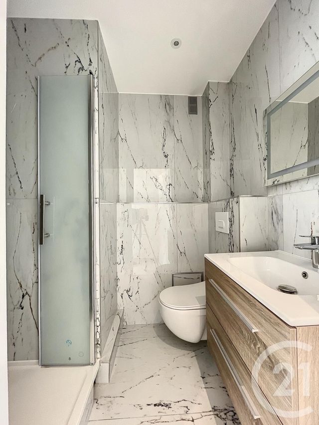 Appartement F4 à vendre - 4 pièces - 83.92 m2 - LE CHESNAY - 78 - ILE-DE-FRANCE - Century 21 Fels Immobilier