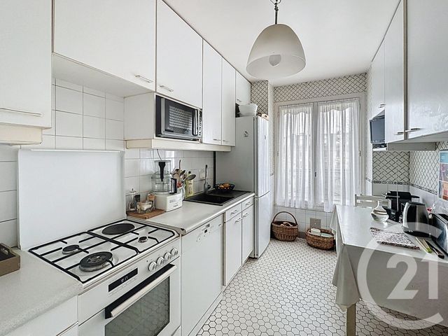 Appartement F4 à vendre - 4 pièces - 100.0 m2 - VERSAILLES - 78 - ILE-DE-FRANCE - Century 21 Fels Immobilier