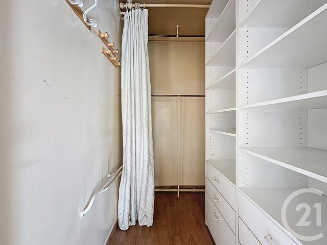 Afficher la photo en grand Appartement F4 à vendre - 4 pièces - 119.92 m2 - ROCQUENCOURT - 78 - ILE-DE-FRANCE - Century 21 Fels Immobilier