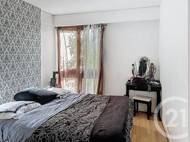Appartement à vendre - 3 pièces - 60.63 m2 - LE CHESNAY - 78 - ILE-DE-FRANCE - Century 21 Fels Immobilier