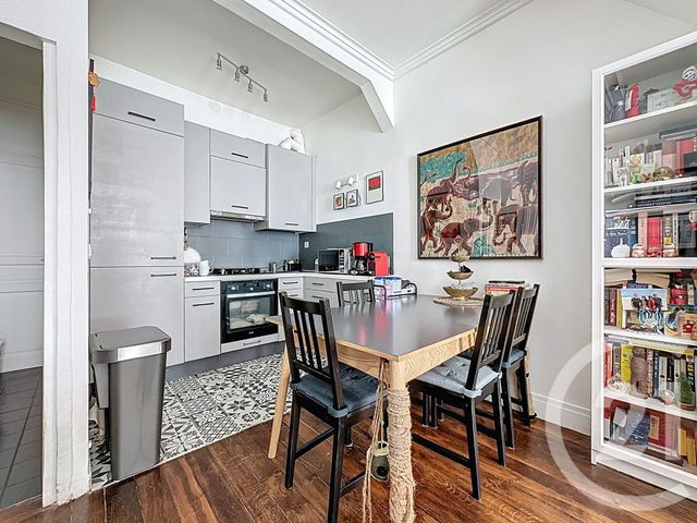 Afficher la photo en grand Appartement F2 à vendre - 2 pièces - 39.55 m2 - VERSAILLES - 78 - ILE-DE-FRANCE - Century 21 Fels Immobilier