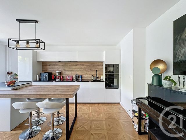 Appartement F3 à vendre - 3 pièces - 67.0 m2 - VERSAILLES - 78 - ILE-DE-FRANCE - Century 21 Fels Immobilier