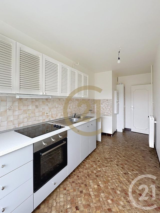 Appartement F3 à louer - 3 pièces - 66.85 m2 - VERSAILLES - 78 - ILE-DE-FRANCE - Century 21 Fels Immobilier