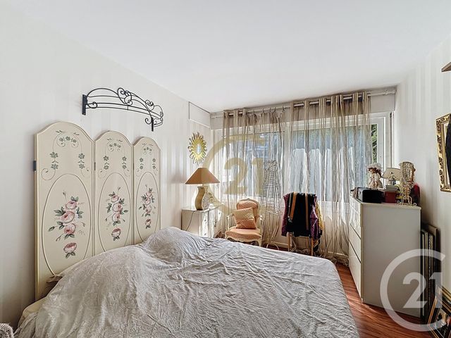 Appartement à vendre - 2 pièces - 62.25 m2 - LE CHESNAY - 78 - ILE-DE-FRANCE - Century 21 Fels Immobilier