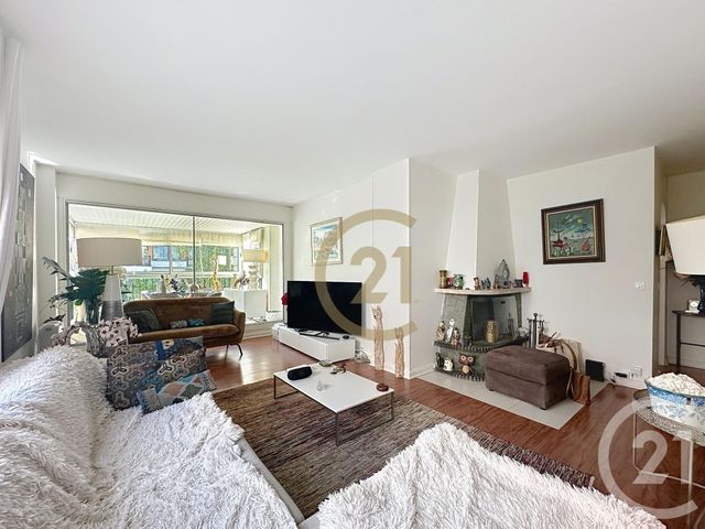 Appartement à vendre - 2 pièces - 62.25 m2 - LE CHESNAY - 78 - ILE-DE-FRANCE - Century 21 Fels Immobilier