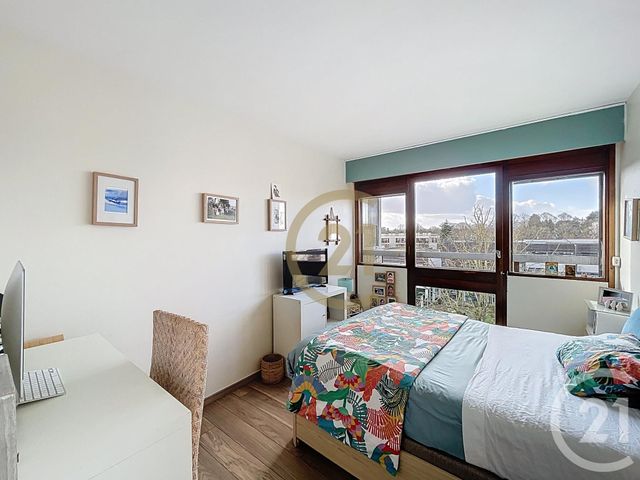 Appartement à vendre - 2 pièces - 54.21 m2 - LE CHESNAY - 78 - ILE-DE-FRANCE - Century 21 Fels Immobilier