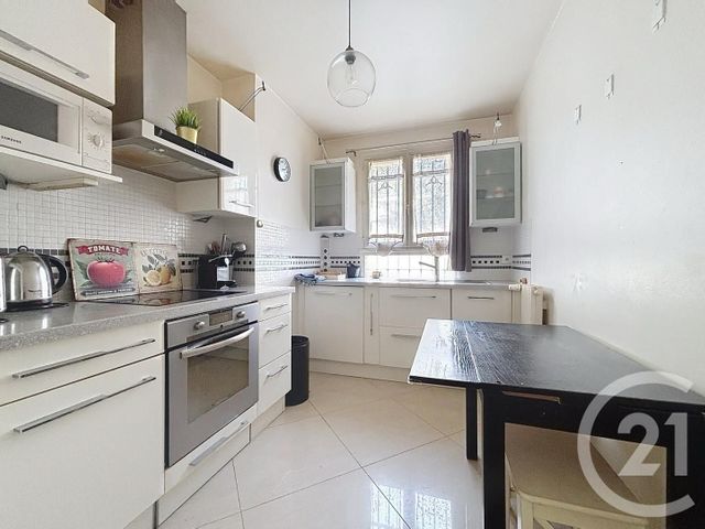 Appartement F3 à vendre - 3 pièces - 65.3 m2 - VERSAILLES - 78 - ILE-DE-FRANCE - Century 21 Fels Immobilier