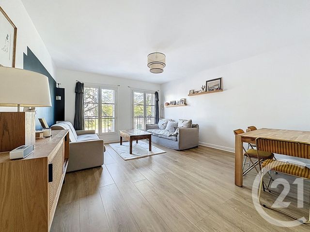 Appartement F5 à vendre - 5 pièces - 94.92 m2 - VERSAILLES - 78 - ILE-DE-FRANCE - Century 21 Fels Immobilier