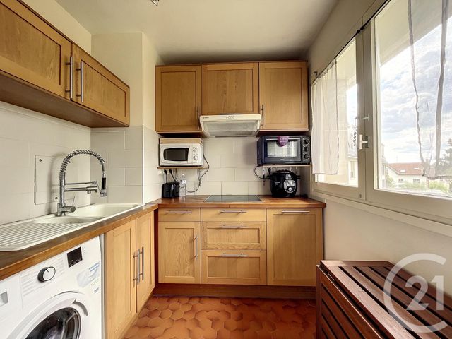 Appartement F2 à vendre - 2 pièces - 43.06 m2 - VERSAILLES - 78 - ILE-DE-FRANCE - Century 21 Fels Immobilier