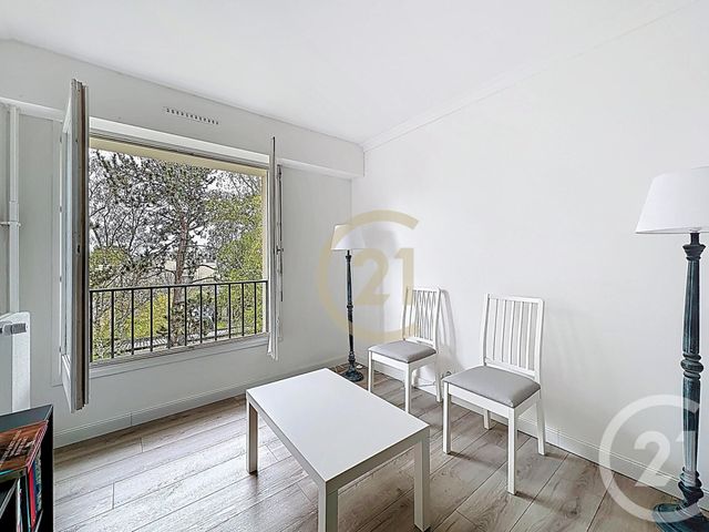 Appartement F2 à vendre - 2 pièces - 43.06 m2 - VERSAILLES - 78 - ILE-DE-FRANCE - Century 21 Fels Immobilier