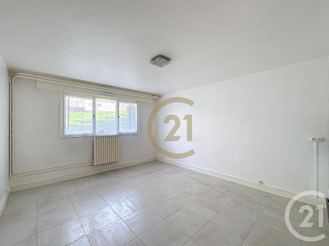 Appartement F1 à vendre - 1 pièce - 29.15 m2 - NOISY LE ROI - 78 - ILE-DE-FRANCE - Century 21 Fels Immobilier