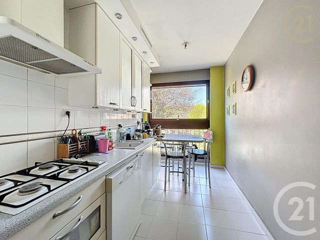 Appartement T5 à vendre - 5 pièces - 111.17 m2 - LE CHESNAY - 78 - ILE-DE-FRANCE - Century 21 Fels Immobilier