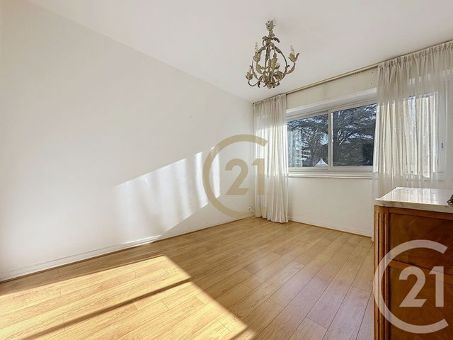 Appartement F4 à vendre - 5 pièces - 128.69 m2 - LE CHESNAY - 78 - ILE-DE-FRANCE - Century 21 Fels Immobilier