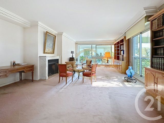Appartement F5 à vendre - 5 pièces - 161.19 m2 - LE CHESNAY - 78 - ILE-DE-FRANCE - Century 21 Fels Immobilier