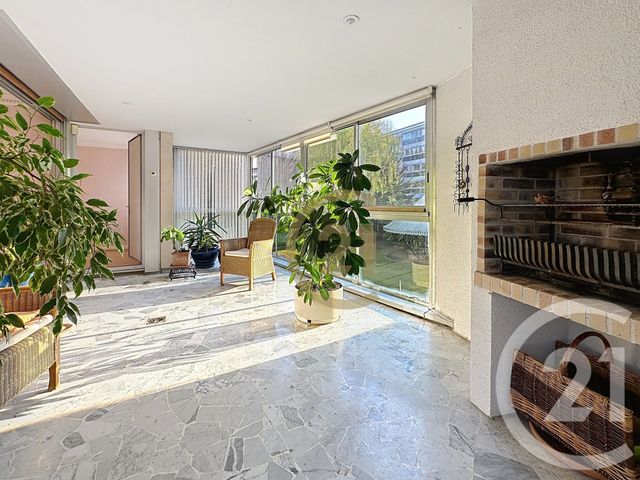 Appartement F4 à vendre - 5 pièces - 128.69 m2 - LE CHESNAY - 78 - ILE-DE-FRANCE - Century 21 Fels Immobilier