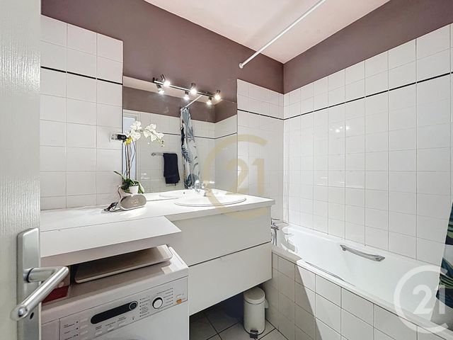 Appartement F5 à vendre - 4 pièces - 92.84 m2 - VERSAILLES - 78 - ILE-DE-FRANCE - Century 21 Fels Immobilier