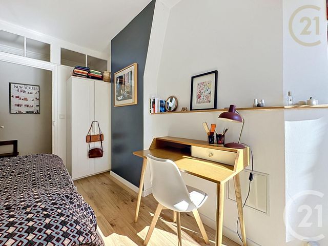 Appartement T4 à vendre - 4 pièces - 92.14 m2 - VERSAILLES - 78 - ILE-DE-FRANCE - Century 21 Fels Immobilier