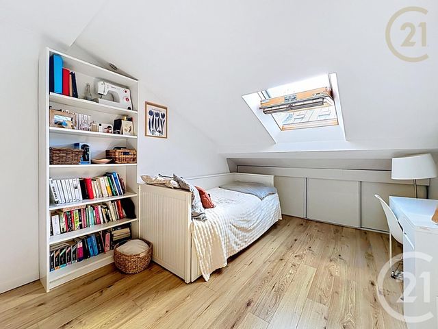 Appartement T4 à vendre - 4 pièces - 92.14 m2 - VERSAILLES - 78 - ILE-DE-FRANCE - Century 21 Fels Immobilier