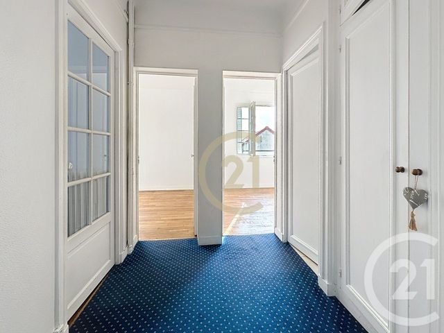 Appartement F4 à vendre - 4 pièces - 83.19 m2 - LE CHESNAY - 78 - ILE-DE-FRANCE - Century 21 Fels Immobilier