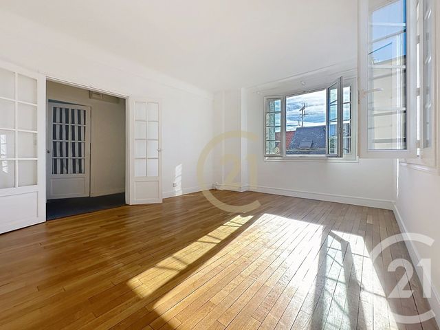 Appartement F4 à vendre - 4 pièces - 83.19 m2 - LE CHESNAY - 78 - ILE-DE-FRANCE - Century 21 Fels Immobilier