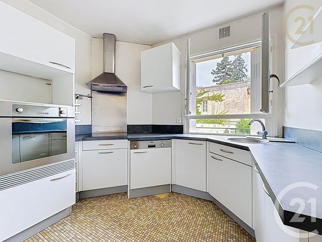 Appartement T2 à vendre - 2 pièces - 41.77 m2 - VERSAILLES - 78 - ILE-DE-FRANCE - Century 21 Fels Immobilier