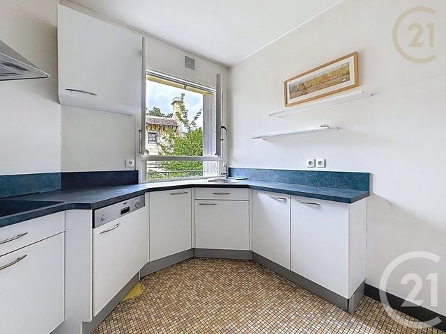 Appartement T2 à vendre - 2 pièces - 41.77 m2 - VERSAILLES - 78 - ILE-DE-FRANCE - Century 21 Fels Immobilier