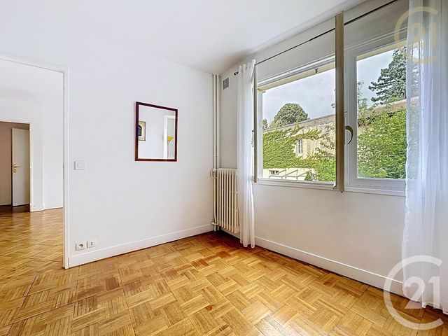 Appartement T2 à vendre - 2 pièces - 41.77 m2 - VERSAILLES - 78 - ILE-DE-FRANCE - Century 21 Fels Immobilier
