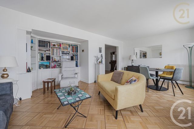 Appartement T3 à vendre - 3 pièces - 69.7 m2 - VERSAILLES - 78 - ILE-DE-FRANCE - Century 21 Fels Immobilier