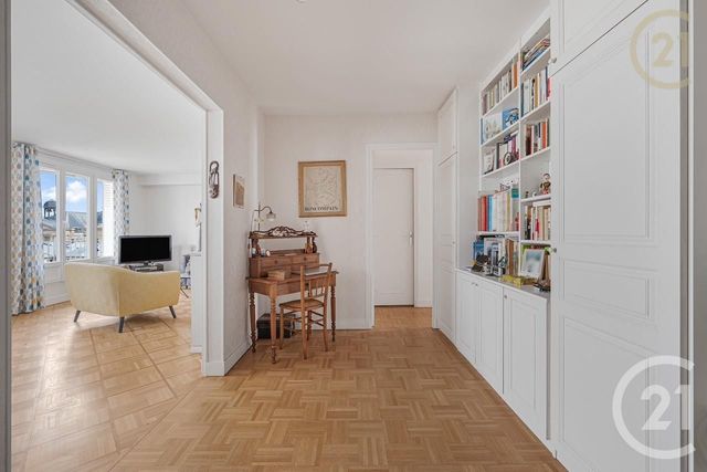 Appartement T3 à vendre - 3 pièces - 69.7 m2 - VERSAILLES - 78 - ILE-DE-FRANCE - Century 21 Fels Immobilier