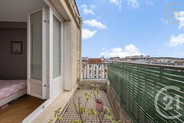 Appartement T3 à vendre - 3 pièces - 69.7 m2 - VERSAILLES - 78 - ILE-DE-FRANCE - Century 21 Fels Immobilier