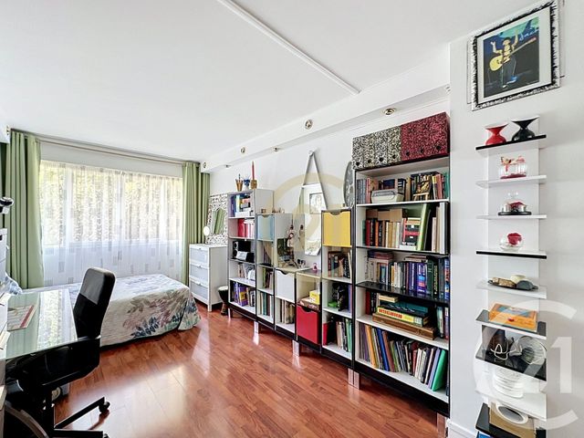 Appartement F4 à vendre - 4 pièces - 87.79 m2 - LE CHESNAY - 78 - ILE-DE-FRANCE - Century 21 Fels Immobilier
