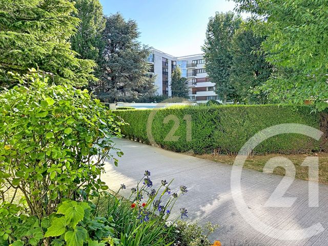Appartement F4 à vendre - 4 pièces - 87.79 m2 - LE CHESNAY - 78 - ILE-DE-FRANCE - Century 21 Fels Immobilier