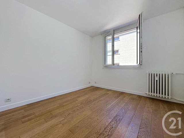 Appartement F4 à vendre - 4 pièces - 90.88 m2 - VERSAILLES - 78 - ILE-DE-FRANCE - Century 21 Fels Immobilier