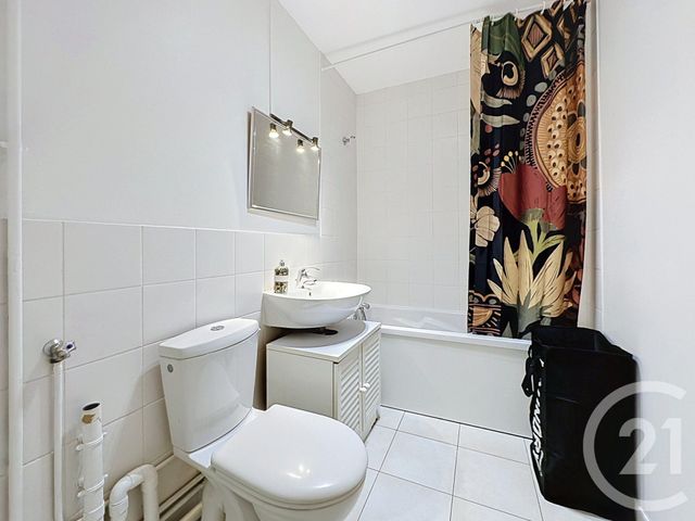 Appartement F1 à vendre - 1 pièce - 25.73 m2 - LE CHESNAY - 78 - ILE-DE-FRANCE - Century 21 Fels Immobilier
