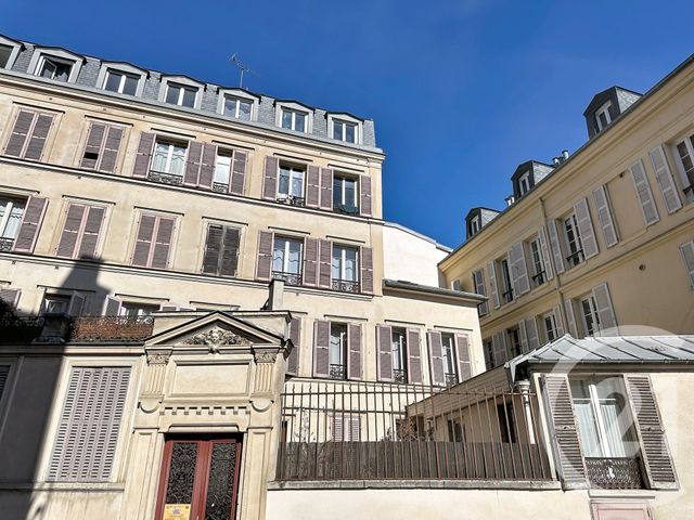 Appartement F2 à vendre - 2 pièces - 32.24 m2 - VERSAILLES - 78 - ILE-DE-FRANCE - Century 21 Fels Immobilier