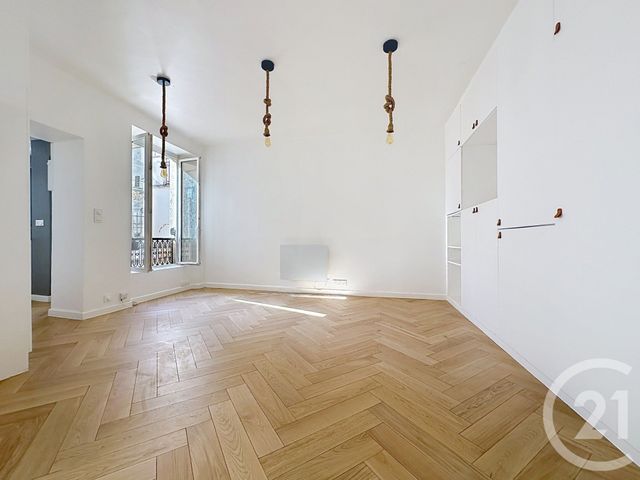 Appartement F2 à vendre - 2 pièces - 32.24 m2 - VERSAILLES - 78 - ILE-DE-FRANCE - Century 21 Fels Immobilier