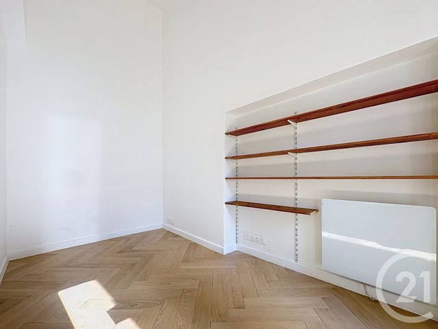 Appartement F2 à vendre - 2 pièces - 32.24 m2 - VERSAILLES - 78 - ILE-DE-FRANCE - Century 21 Fels Immobilier